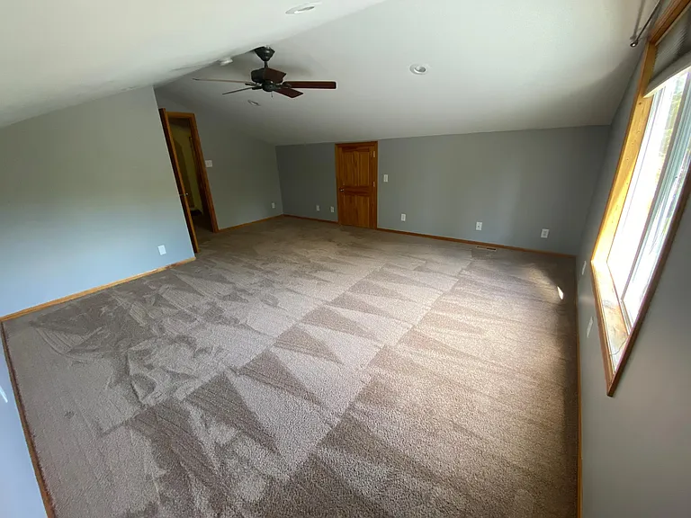 1221 Carnelian St N — Photo 7