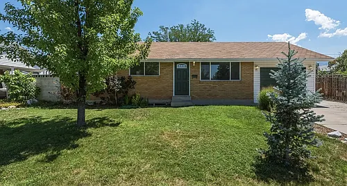 8267 S Romaine Dr Photo 1