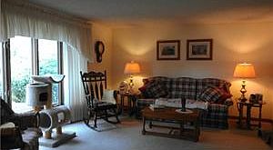 3rd image of 51 Leacliff Ln