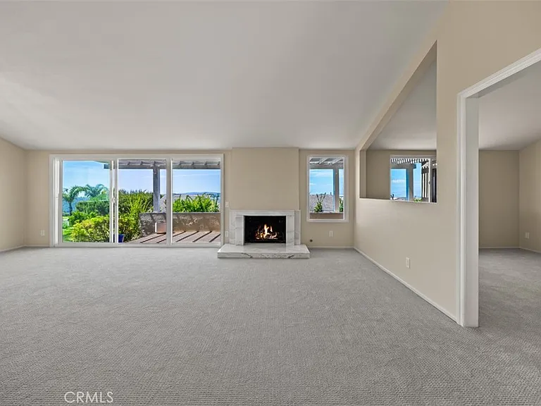 22821 Mariano Dr — Photo 19