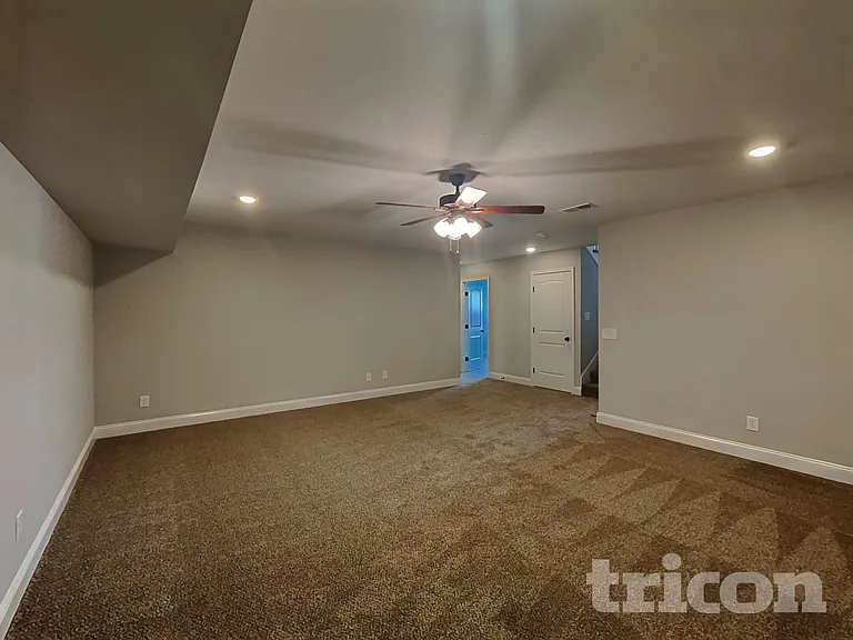 508 Macy Lynn Dr — Photo 17
