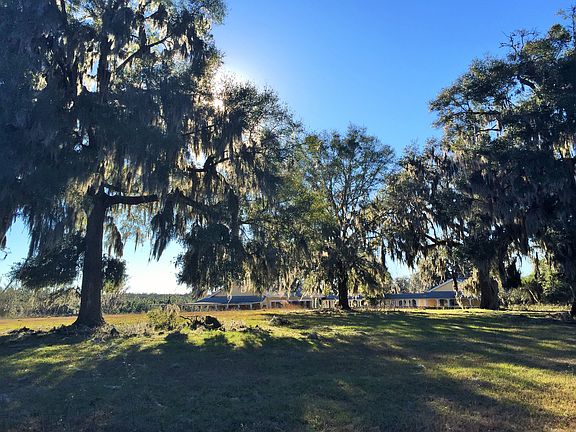 5th image of 18828 NW County Road 231