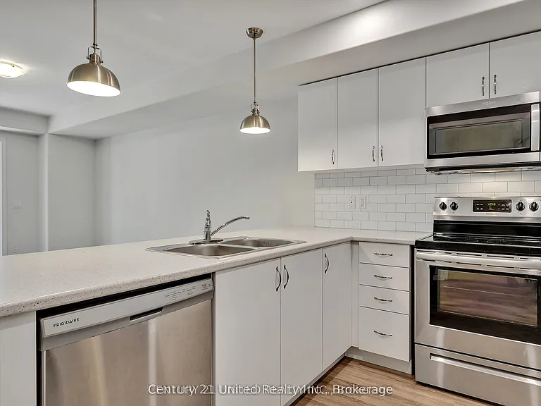 1630 Hetherington Dr #4 — Photo 10