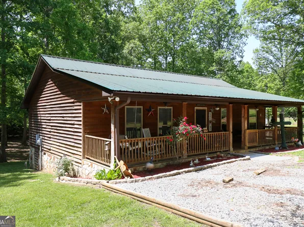 155 Dewberry Ln, Mount Airy, GA 30563