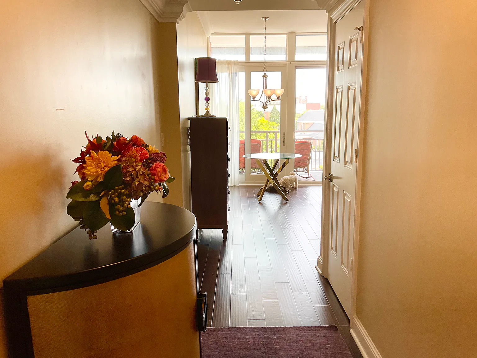 1 bed, 850 sqft, $1,800 — Photo 4