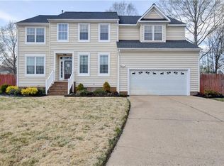 804 Amberline Dr, Chesapeake, VA 23322