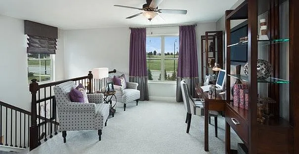 3 bed, 2.5 bath, 1810 sqft, $2,400 — Photo 3