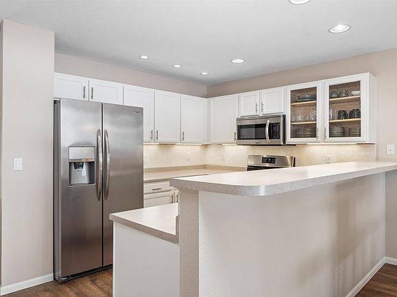 5th image of 277 Kestrel Lane UNIT 277