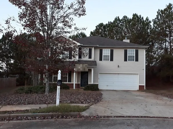 1102 Saint Phillips Ct, Locust Grove, GA 30248