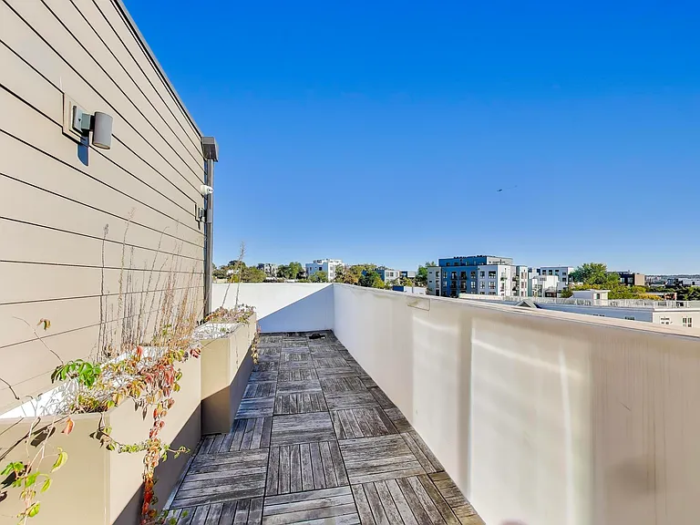 1100 Bladensburg Rd NE #501 — Photo 38