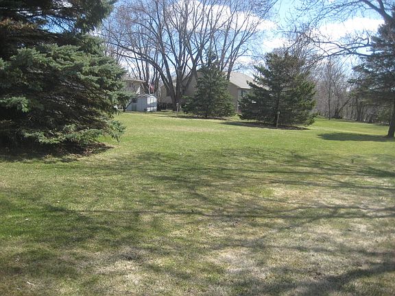5th image of 0 W Oshkosh St
