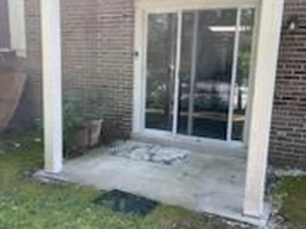8042 Abbey Ct APT D, Pasadena, MD 21122
