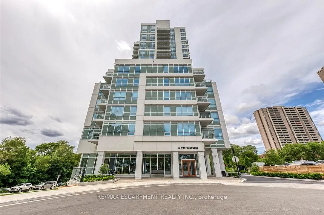 2 bed, $2,100 — Photo 2