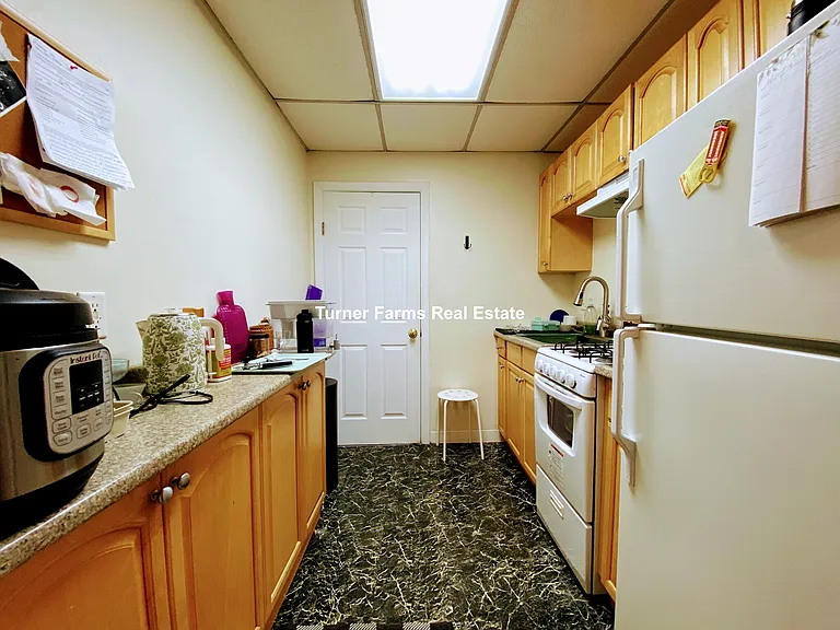 83 Bay State Rd #3R — Photo 5