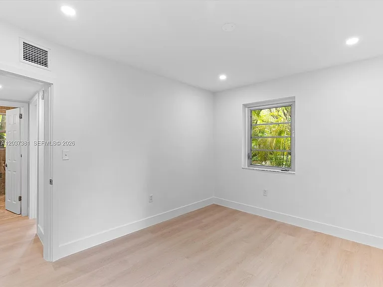 5625 SW 80th St #113B — Photo 13