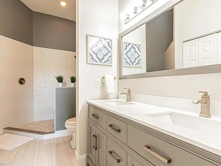 5090 Cedar Springs Dr #204 — Photo 26