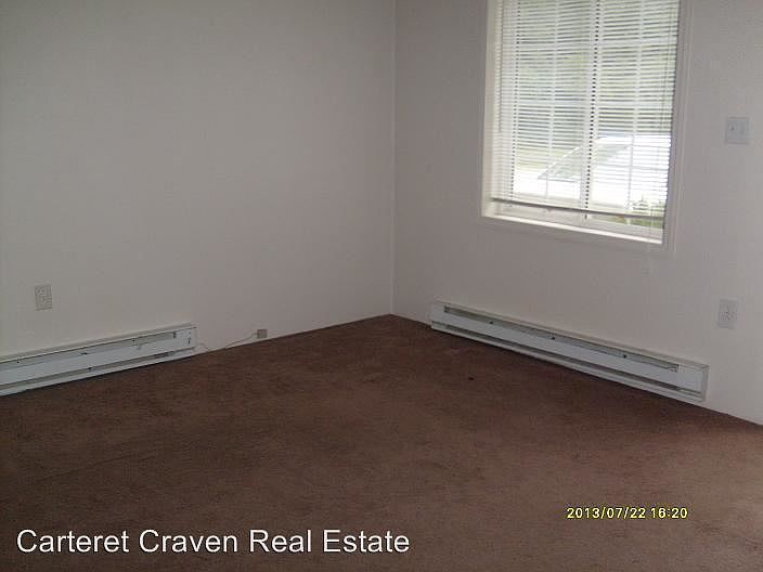 2nd image of 112 Wynne Rd APT B