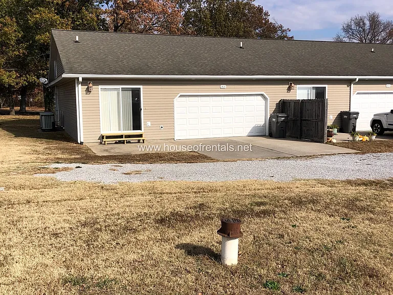 1413 Marion St #1 — Photo 2
