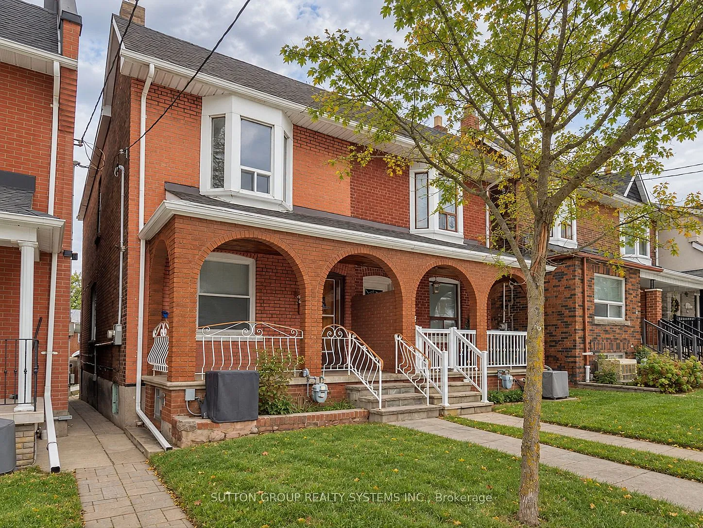 4 bed, $3,400 — Photo 2