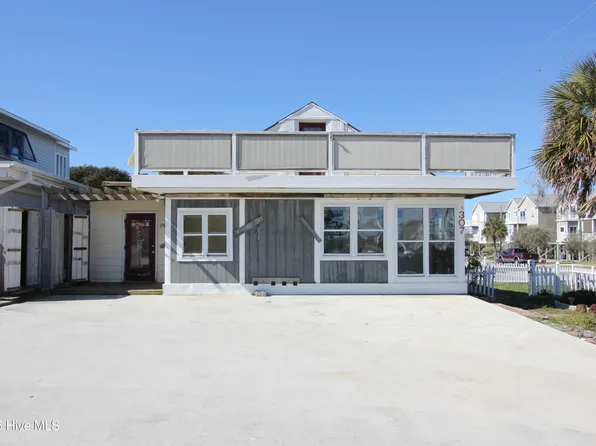 307 New Bern Avenue, Surf City, NC 28445