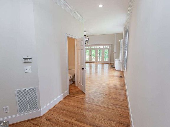 2nd image of 1950 Buford Dam Rd APT 605