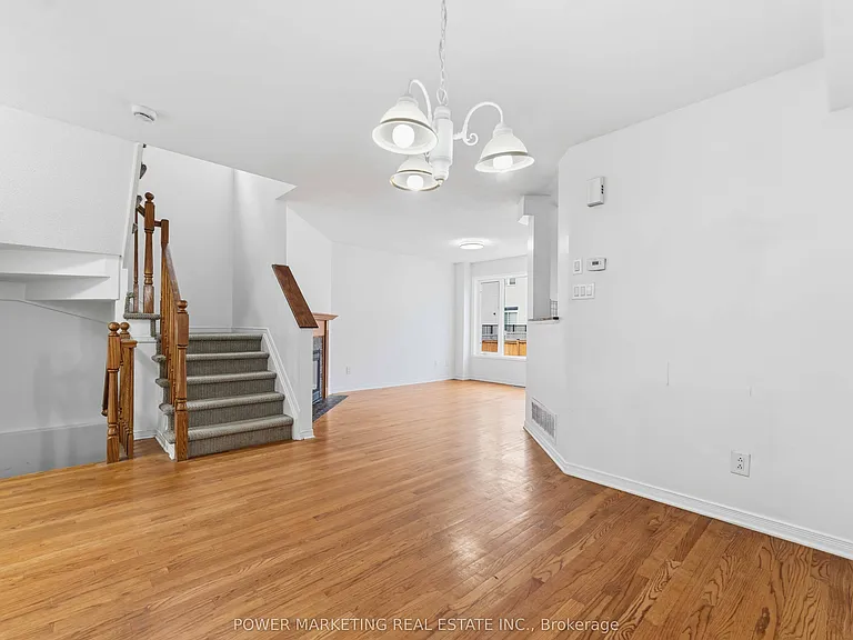 116 Esterbrook Dr — Photo 8