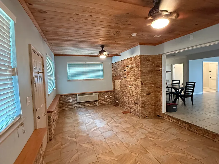 11201 Gulf Beach Hwy — Photo 8