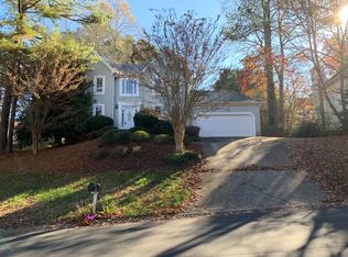 1960 Geyser Trce, Lawrenceville, GA 30044