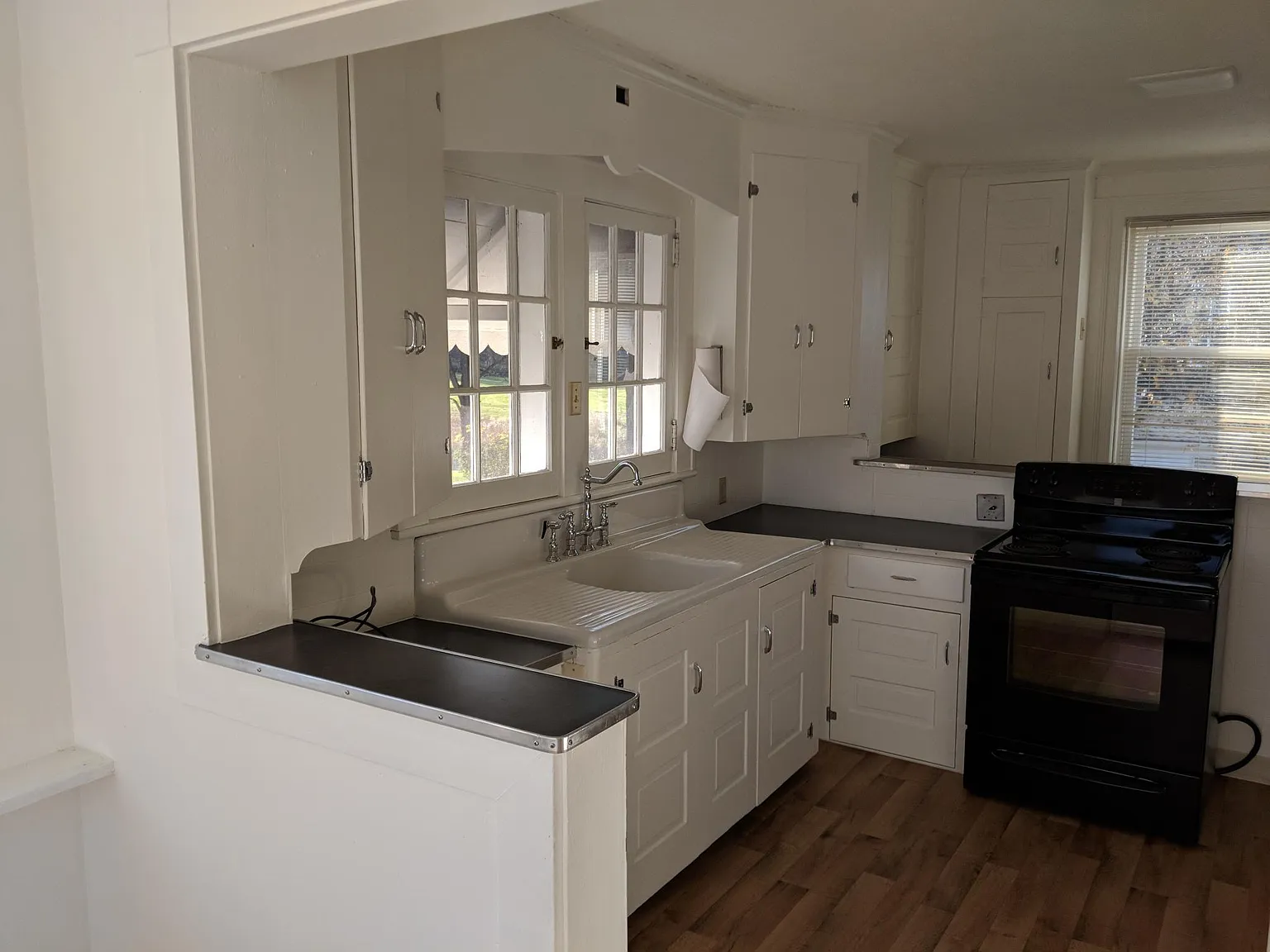 3 bed, 2000 sqft, $1,000 — Photo 4