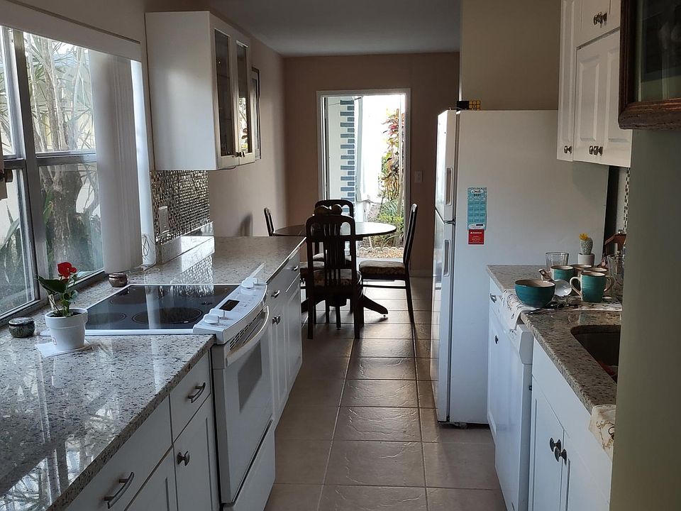 1st image of 310 Tuscany Ln