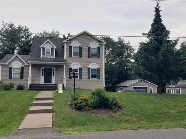 10 Evergreen Dr, Oneonta, NY 13820