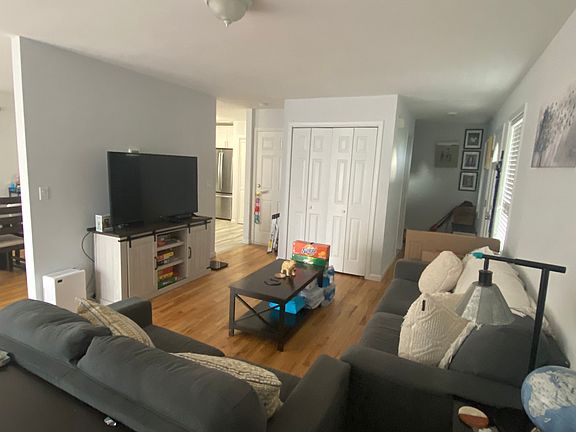 5th image of 180 Lincoln Ave Floor 1