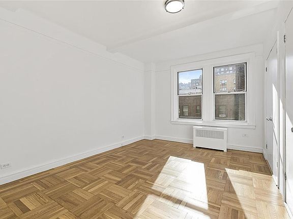 4th image of 115 E 89th St APT 6B