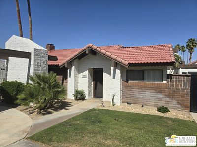 2545 S Gene Autry Trl UNIT E, Palm Springs, CA, 92264