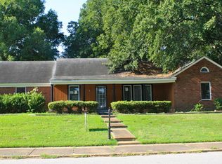 5515 Forsyth Dr, Memphis, TN 38115