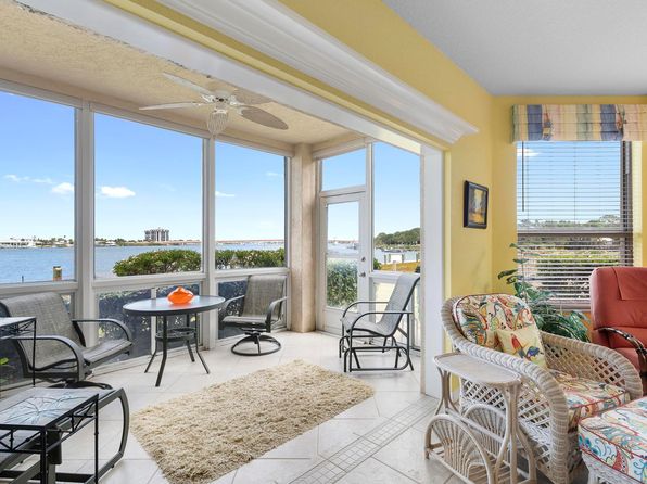 438 Bouchelle Dr APT 105