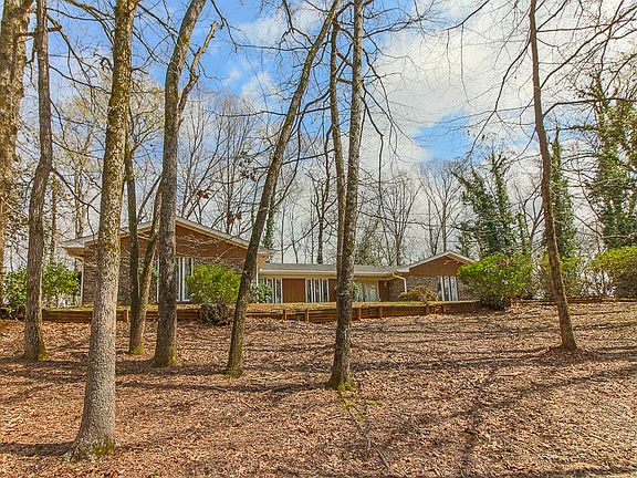 2nd image of 279 Glen Haven Dr