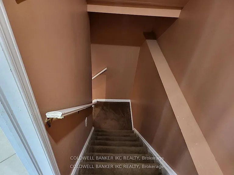 152 Prosperity Dr — Photo 7