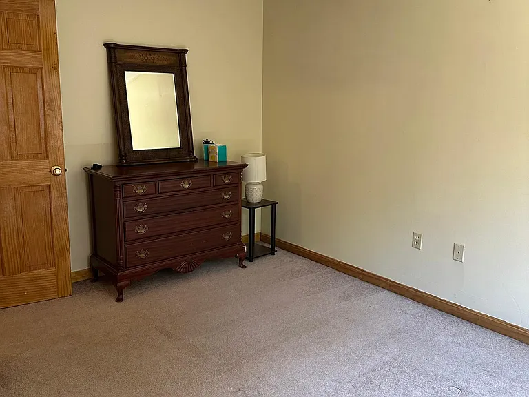 61 Westwood Dr #1 — Photo 10