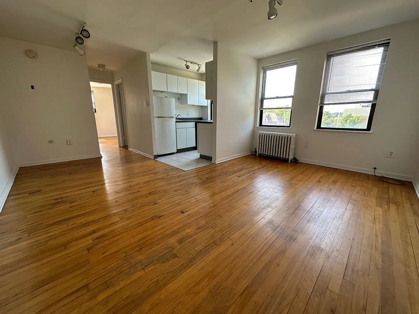 147 S. Negley Avenue — Photo 3