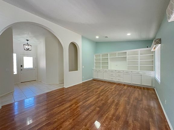 4th image of 3876 Camino Del Vara