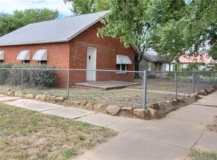 723 S Creek St, Weleetka, OK 74880