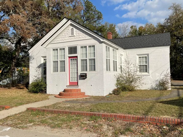 2015 Cosgrove Ave, North Charleston, SC 29405