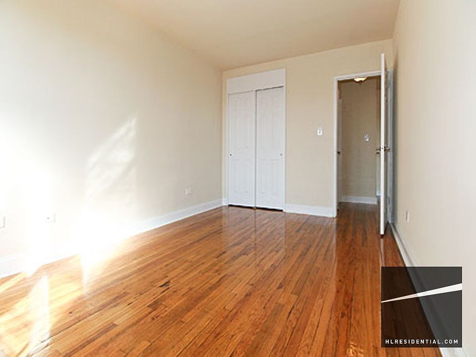 1st image of 4324 43rd St APT B6