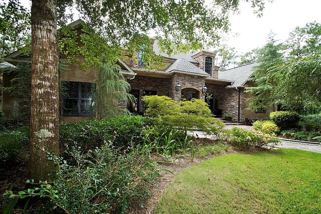 1st image of 29369 Oakstone Dr #9