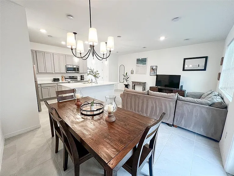 868 Longboat Dr — Photo 7