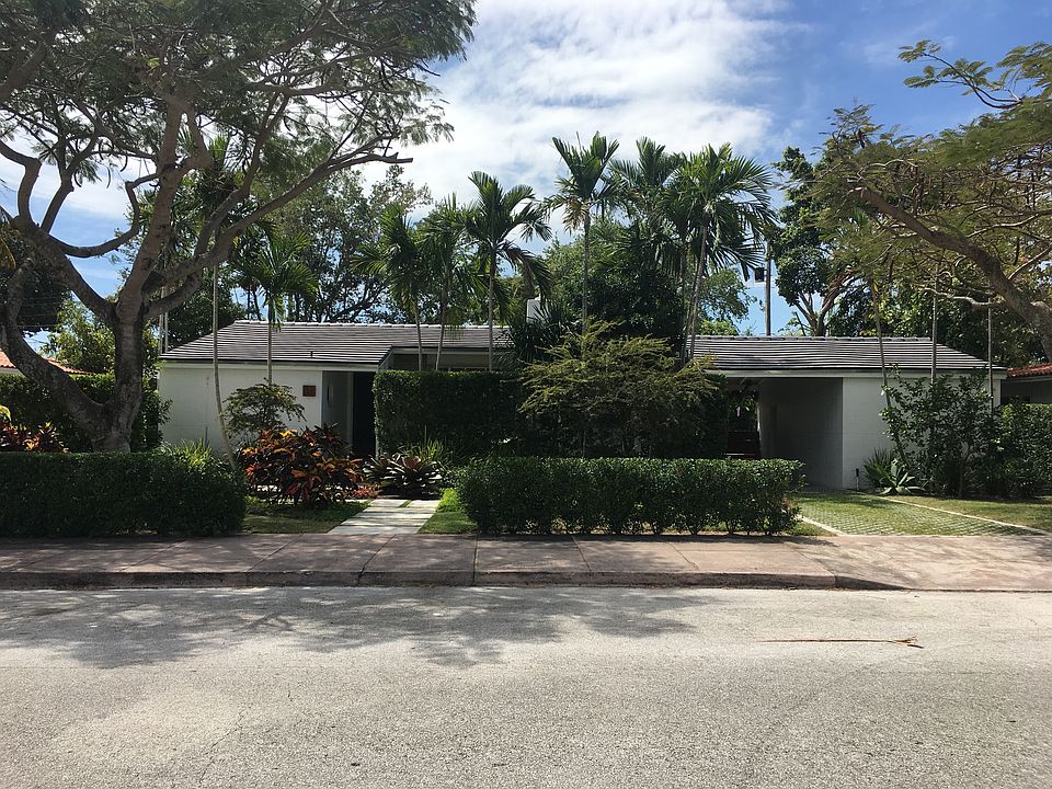 1st image of 340 Catalonia Ave
