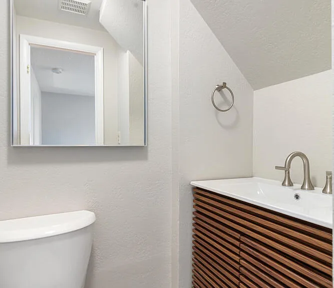 Downstairs half bath