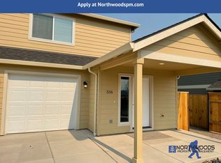 336 Everett Way, Talent, OR 97540