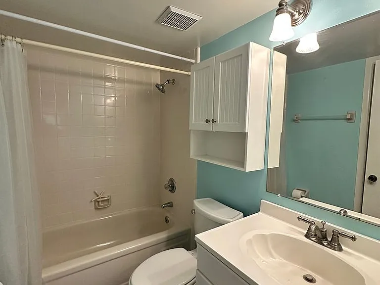 13 Surrey Ct — Photo 20